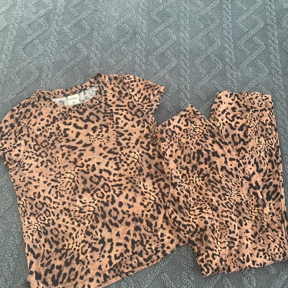 Soma Leopard 2pc Top & Pant Pajama Set XS - Picture 3 of 11